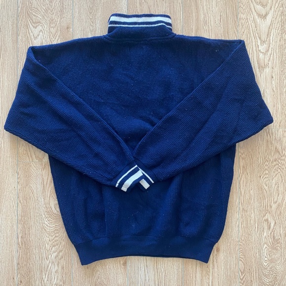 Mens vintage Helly Hansen navy blue sweater size M - Picture 2 of 3